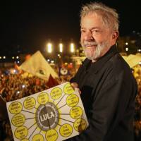 TOGAS E GORILAS NUM PAÍS COM UM ENORME PASSADO PELA FRENTE - Com a condenação de Lula após a deposição de Dilma, acelera o galope do golpe rumo ao colapso da legitimidade das Eleições 2018